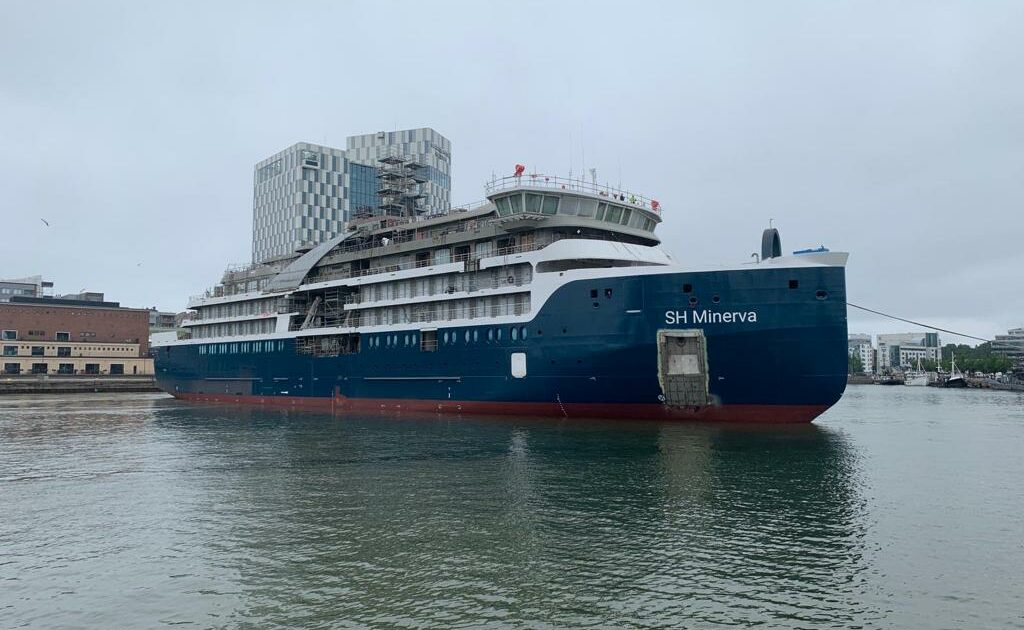 Swan Hellenic Expeditionsschiff »SV Minerva« verlässt Baudock John Will Kommunikation